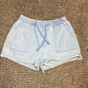 Light Wash Denim Casual Drawstring Shorts‎ Women’s Medium